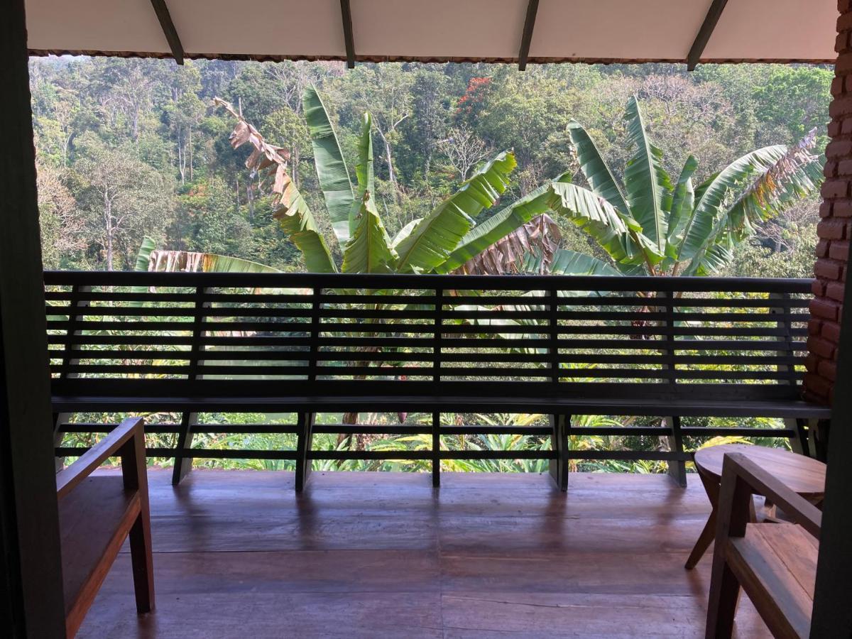 Spice Forest Plantation Homestay, Thekkady Vandiperiyar Exterior photo